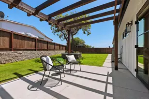 227 Hill Dr, Vista, CA 92083 - Photo 27