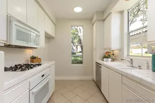 12557 Ruette Alliante, San Diego, CA 92130 - Photo 5