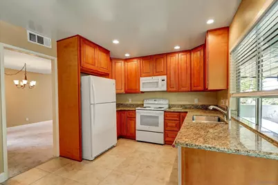 16470 Caminito Vecinos #Unit 82, San Diego, CA 92128 - Photo 7