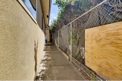  3095 L St, San Diego, CA 92102 - Photo 35