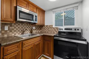 1030 Robinson Ave, San Diego, CA 92103 - Photo 7