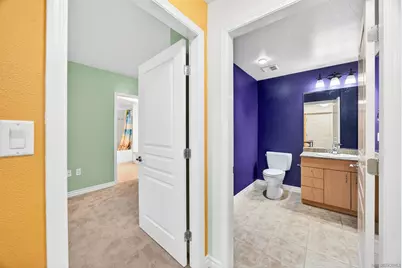  300 W Beech #10, San Diego, CA 92101 - Photo 17