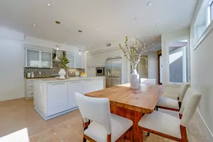 756 Bonair St, La Jolla, CA 92037 - Photo 11