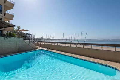  1235 Parker Pl #2B, San Diego, CA 92109 - Photo 1