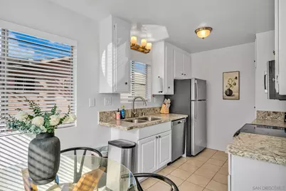  3800 Kendall St #3, San Diego, CA 92109 - Photo 5