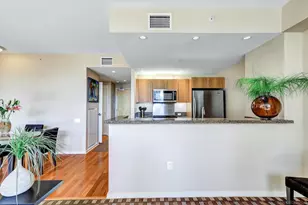 350 11th Ave, San Diego, CA 92101 - Photo 13