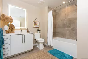 355 N Cleveland St, Oceanside, CA 92056 - Photo 9