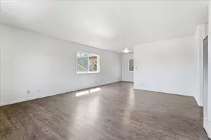 390-392 Del Mar Ave, Chula Vista, CA 91910 - Photo 9