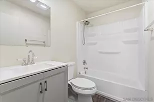 390-392 Del Mar Ave, Chula Vista, CA 91910 - Photo 13