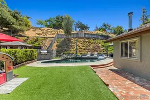 8677 Via Del Luz, El Cajon, CA 92021 - Photo 33