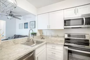 1337 Caminito Gabaldon, San Diego, CA 92108 - Photo 3