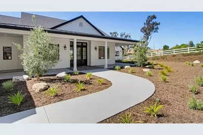  575 Twin Country Lane, Fallbrook, CA 92028 - Photo 7