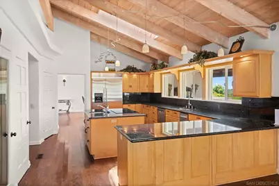  9450 La Jolla Farms Rd, La Jolla, CA 92037 - Photo 13