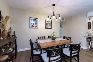9149 Village Glen, San Diego, CA 92123 - Photo 11