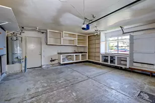 10160 Challenger Cir, Spring Valley, CA 91978 - Photo 37