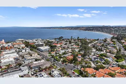  7713 Ivanhoe  Ave., La Jolla, CA 92037 - Photo 3