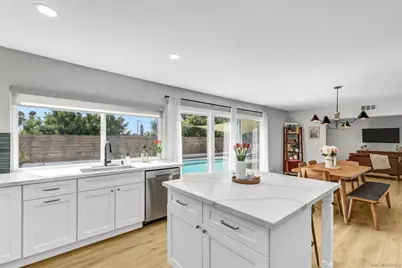  8767 Blue Lake Dr, San Diego, CA 92119 - Photo 9