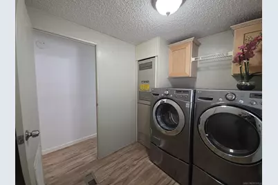  4832 Old Cliffs Rd, San Diego, CA 92120 - Photo 17