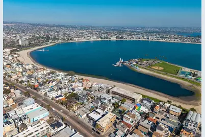  830 Pismo, San Diego, CA 92109 - Photo 7