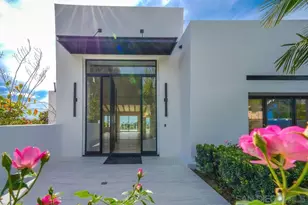 8308 Calle Del Cielo, La Jolla, CA 92037 - Photo 5