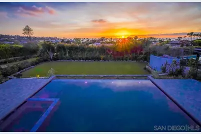  8308 Calle Del Cielo, La Jolla, CA 92037 - Photo 19