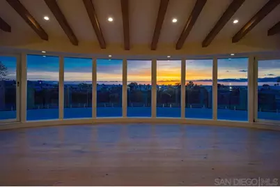  8308 Calle Del Cielo, La Jolla, CA 92037 - Photo 13