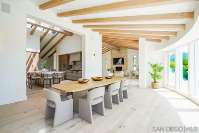 8308 Calle Del Cielo, La Jolla, CA 92037 - Photo 11