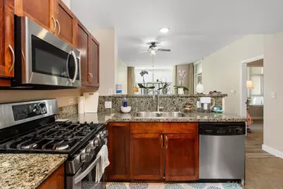  530 K #615, San Diego, CA 92101 - Photo 9