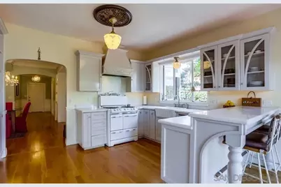  3146 L St, San Diego, CA 92102 - Photo 9