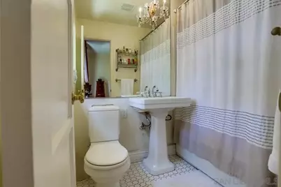  3146 L St, San Diego, CA 92102 - Photo 17