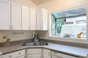 7700 Parkway Dr, La Mesa, CA 91942 - Photo 23