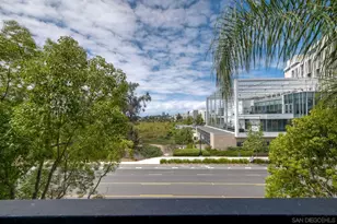 9253 Regents Rd, La Jolla, CA 92037 - Photo 21