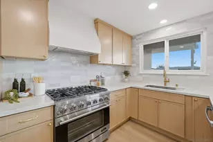 3691 Ashford St, San Diego, CA 92111 - Photo 17