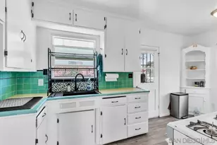 7595 Roosevelt Ave, Lemon Grove, CA 91945 - Photo 11
