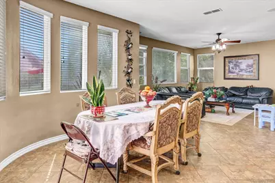  863 Sunset Ridge Place, Chula Vista, CA 91914 - Photo 15