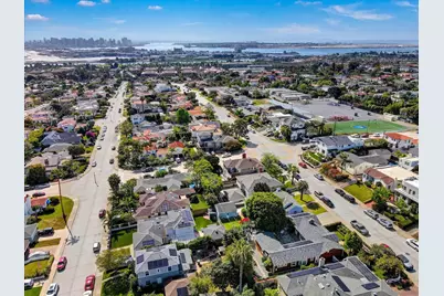  2540 Chatsworth, San Diego, CA 92106 - Photo 3