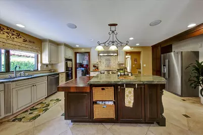  2540 Chatsworth, San Diego, CA 92106 - Photo 9