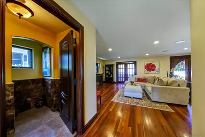  2540 Chatsworth, San Diego, CA 92106 - Photo 27