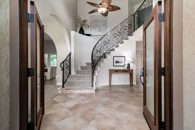  3744 Newcrest Pt, San Diego, CA 92130 - Photo 5