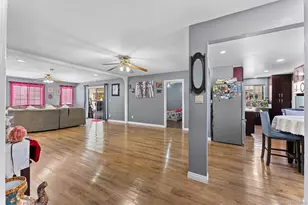 240 Ledgewood Ln, San Diego, CA 92114 - Photo 7