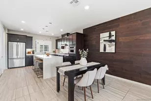 5992 Village Center Loop, San Diego, CA 92130 - Photo 13