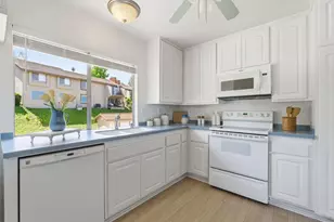 17430 Plaza Otonal, San Diego, CA 92128 - Photo 7