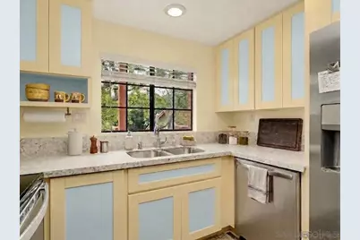  2822 Winthrop Ave, Carlsbad, CA 92010 - Photo 23
