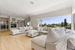 10409 Grandview Dr, La Mesa, CA 91941 - Photo 13