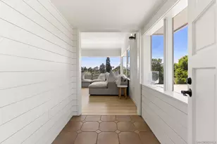 10409 Grandview Dr, La Mesa, CA 91941 - Photo 9