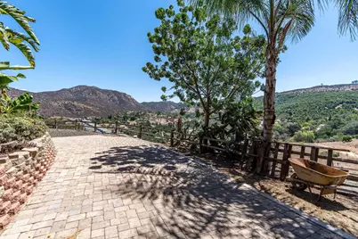  9111 Sierra Alta Way, El Cajon, CA 92021 - Photo 45