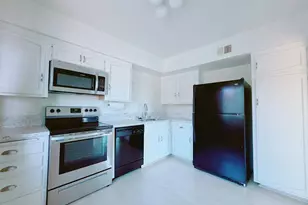 6832 Hyde Park Dr, San Diego, CA 92119 - Photo 5