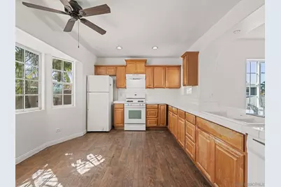  330 Willie James Jones Ave, San Diego, CA 92102 - Photo 5
