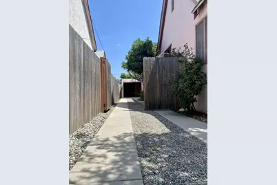  2019 Norwalk Avenue, Los Angeles, CA 90041 - Photo 23
