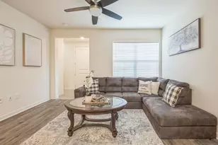 885 Blackstone, San Marcos, CA 92078 - Photo 5